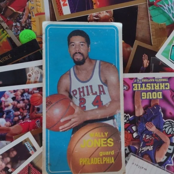 Assorted Basketball Trading Cards - Picture 2 of 6